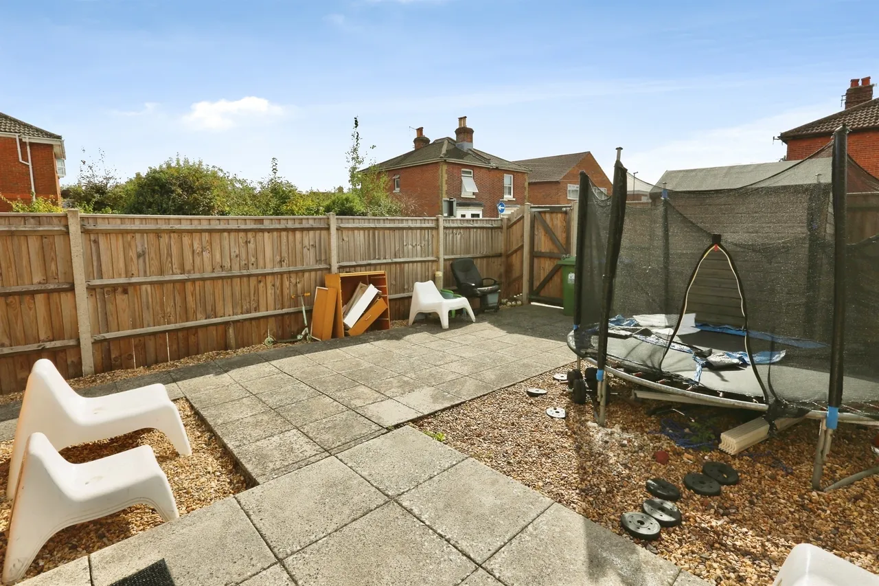 Waterloo Road, Southampton, SO15, photo 16