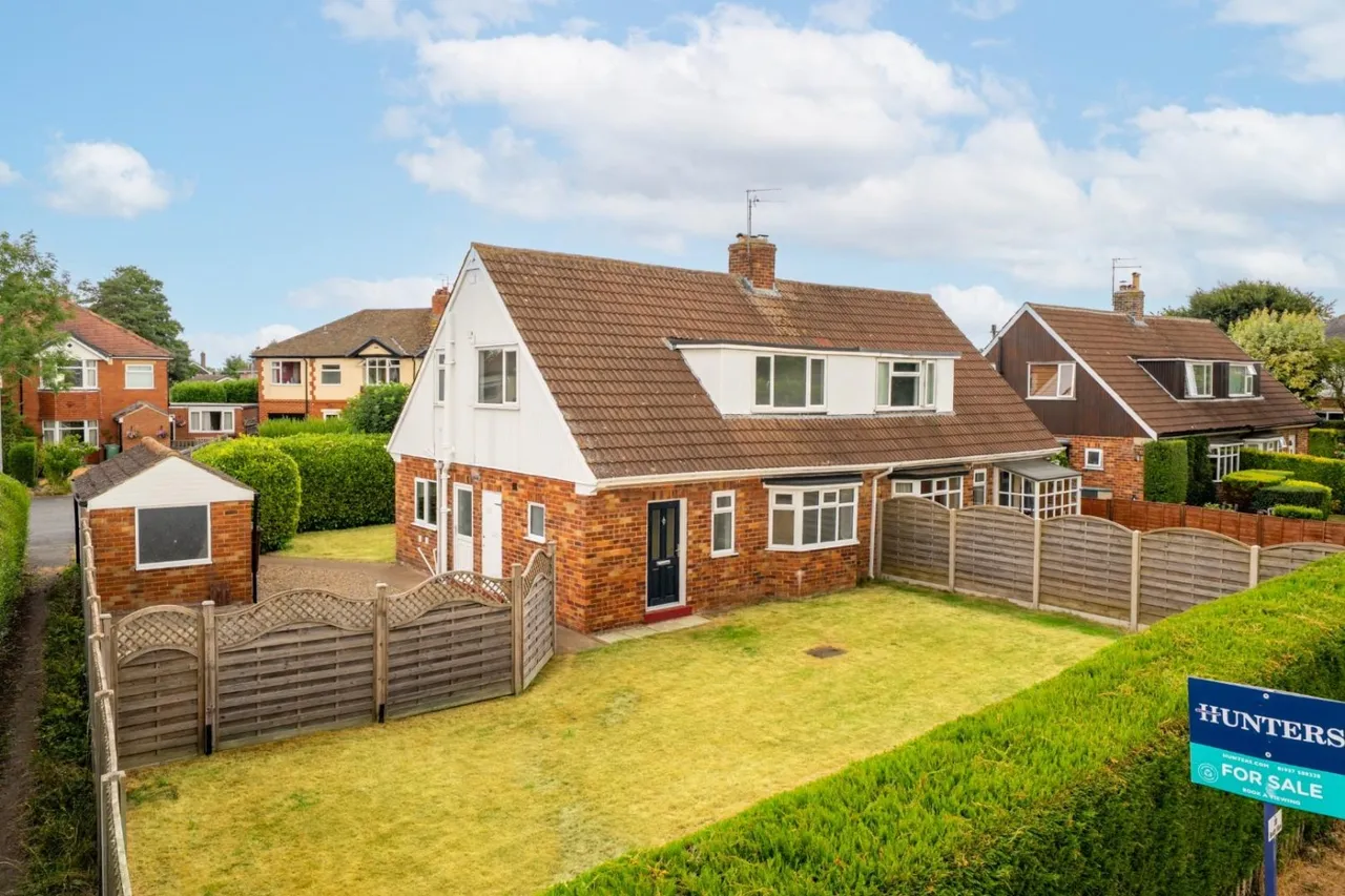 3 bed house for sale, South View, Wetherby, LS22