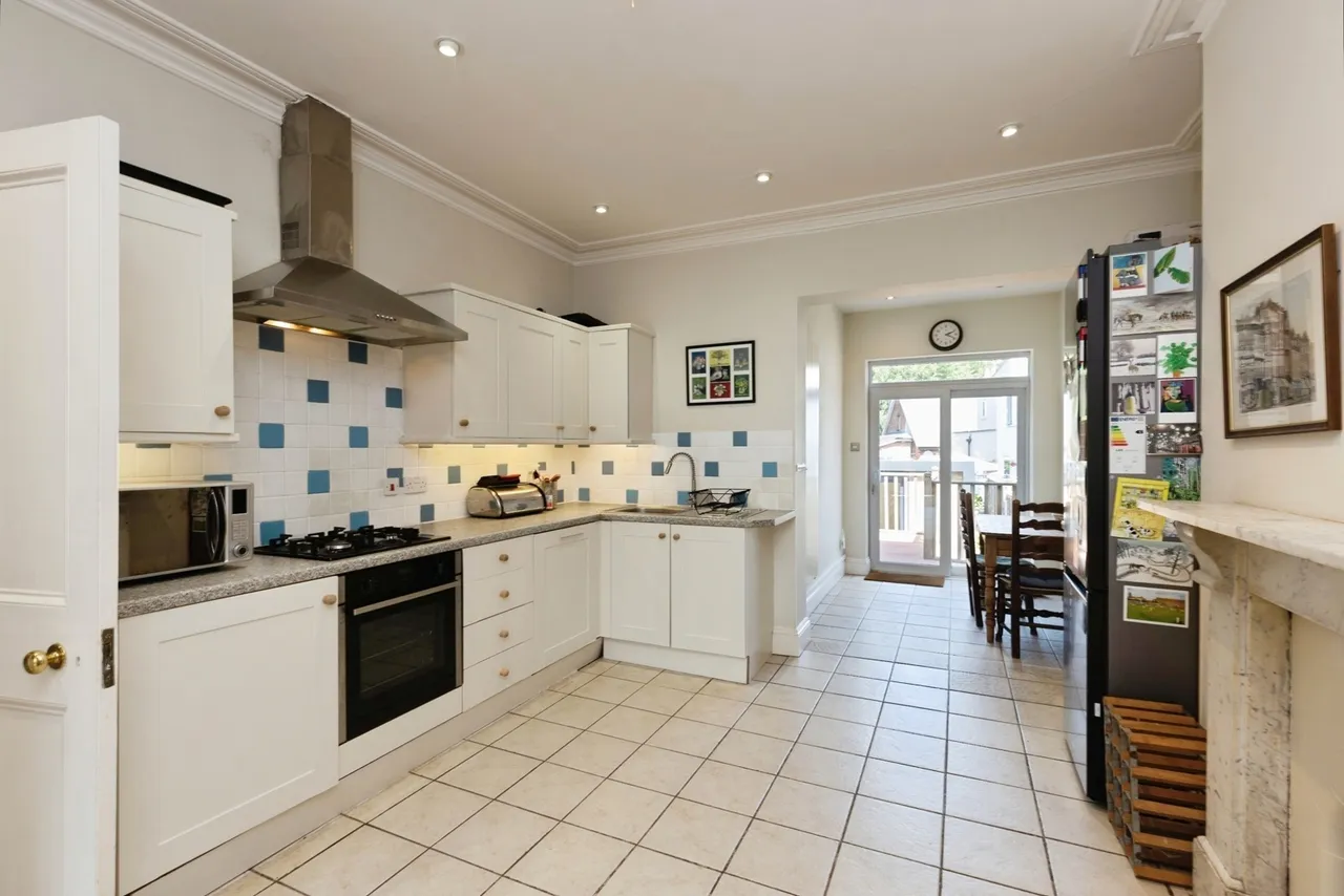 Bath Parade, Cheltenham, GL53, photo 2