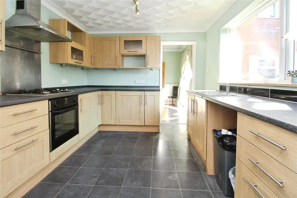 Aberdeen Road, Southampton, Hampshire, SO17, photo 2