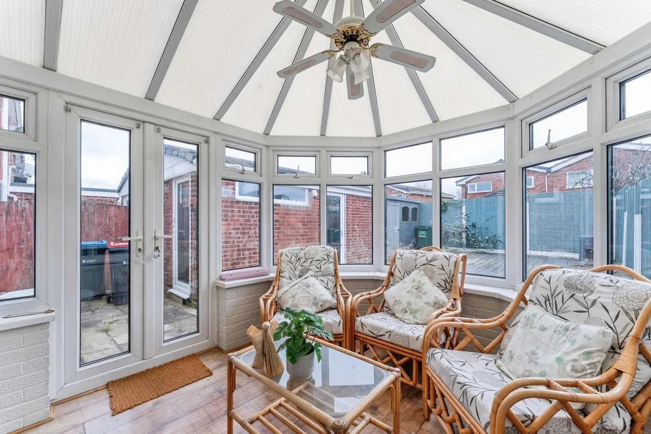 Hallfield Drive, Elton, CH2, photo 8
