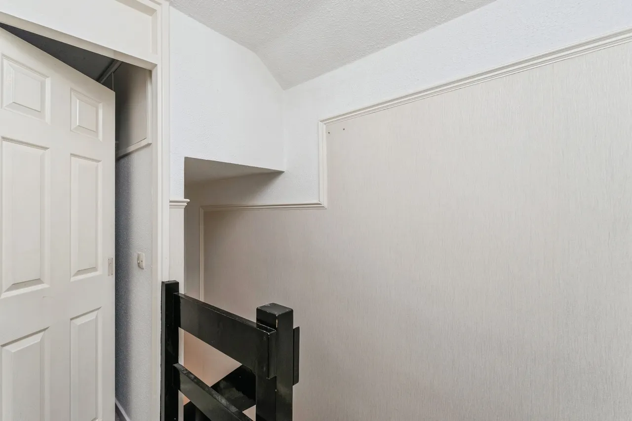 Hallfield Drive, Elton, CH2, photo 24