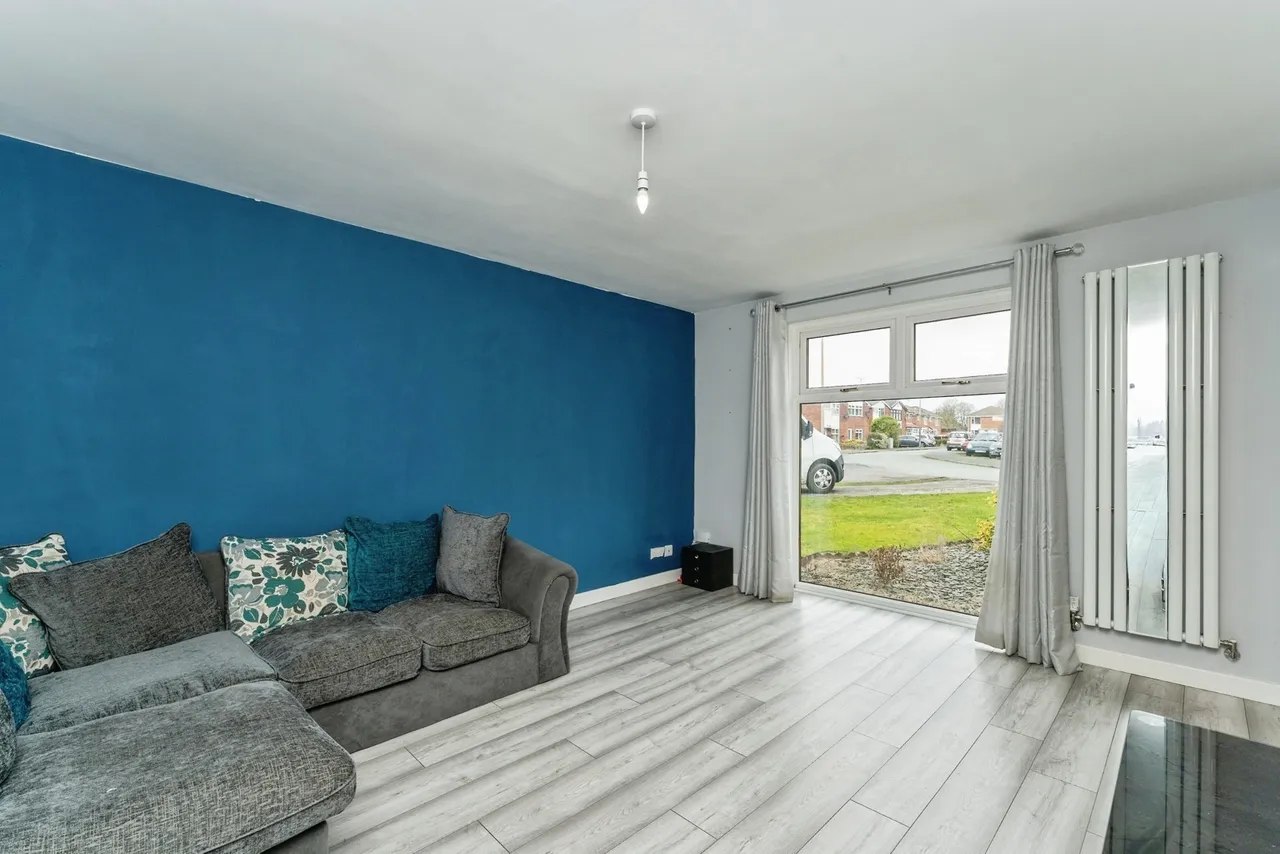 Hallfield Drive, Elton, CH2, photo 2