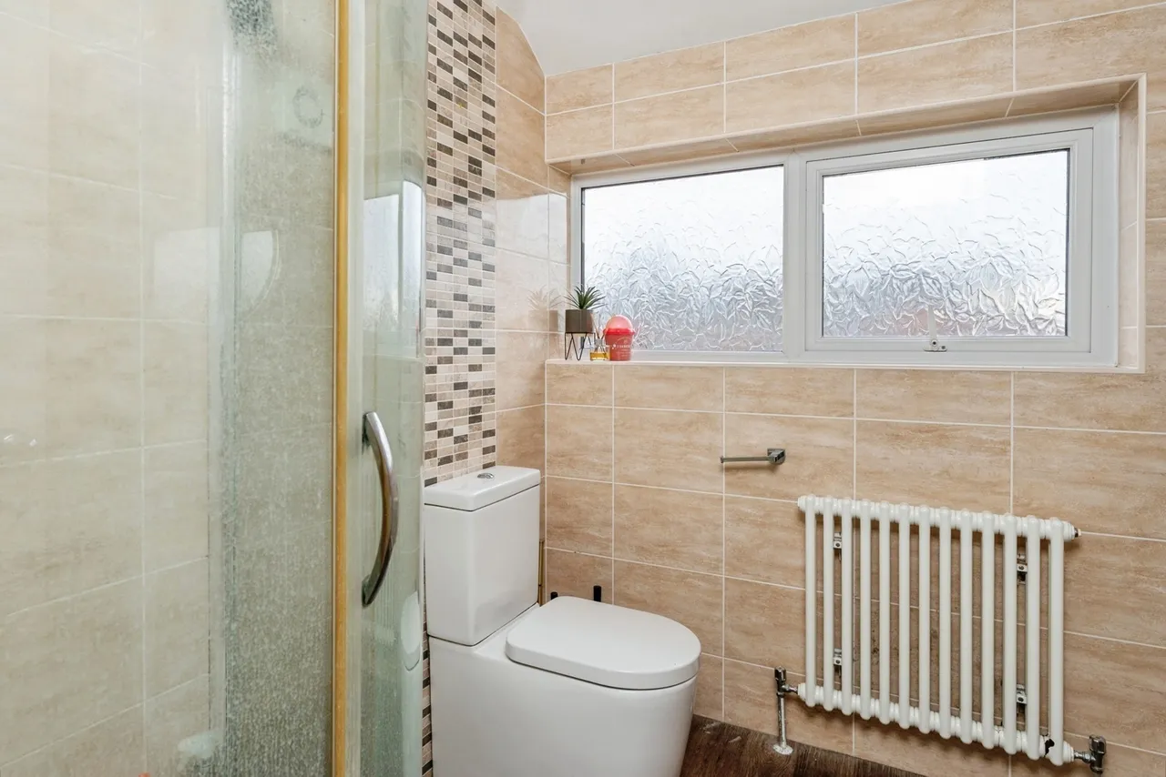 Hallfield Drive, Elton, CH2, photo 14