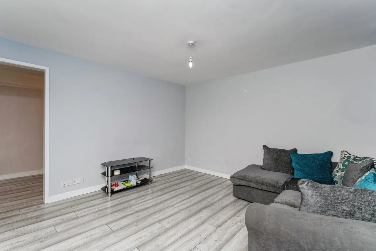 Hallfield Drive, Elton, CH2, photo 7