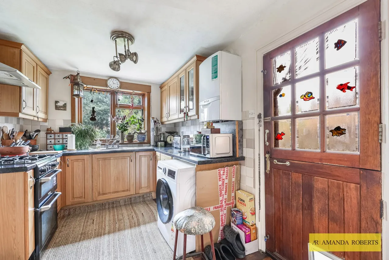 Leighton Road, Enfield, photo 13