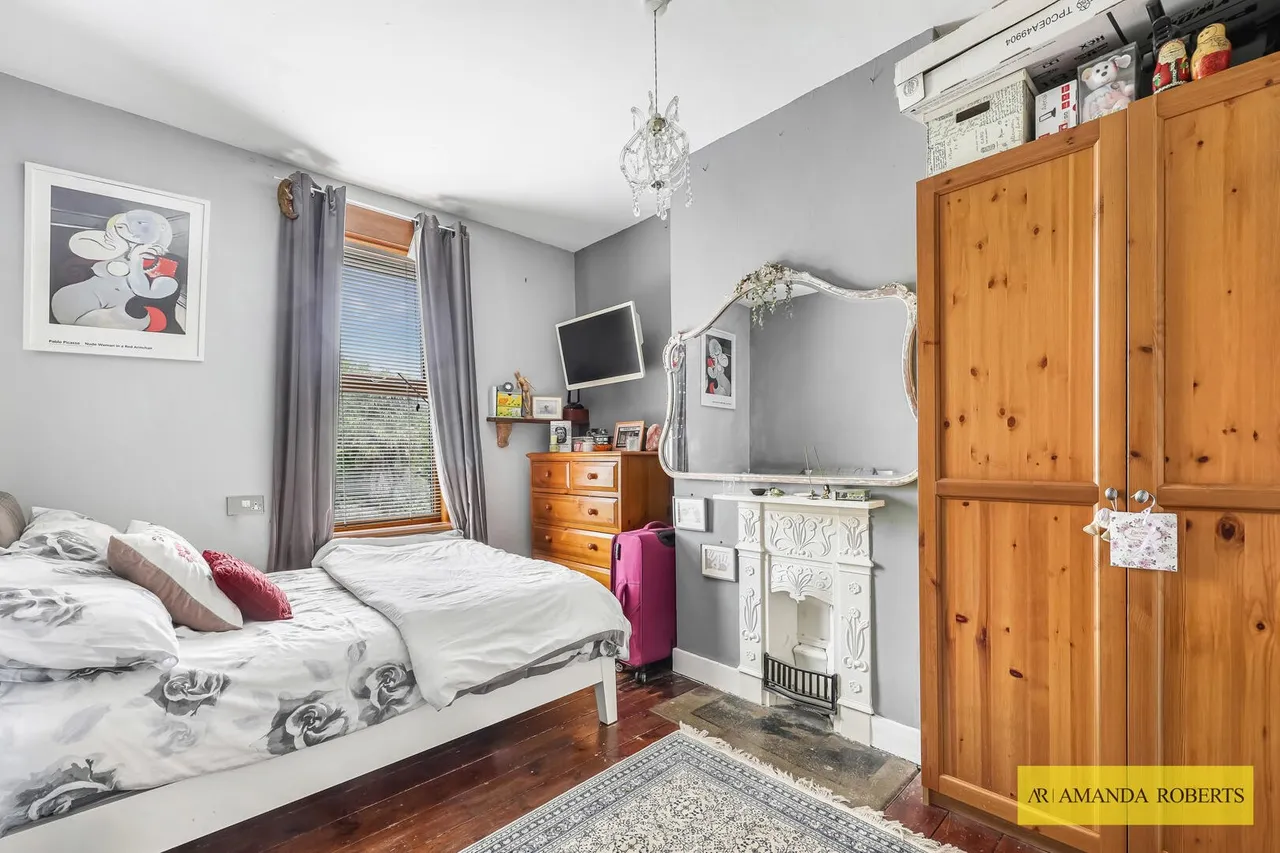 Leighton Road, Enfield, photo 17