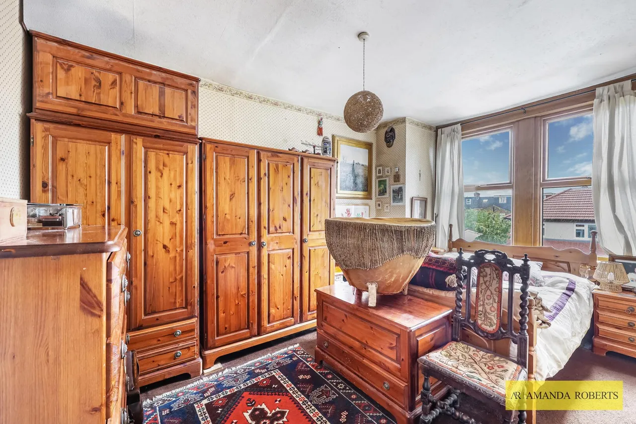 Leighton Road, Enfield, photo 18