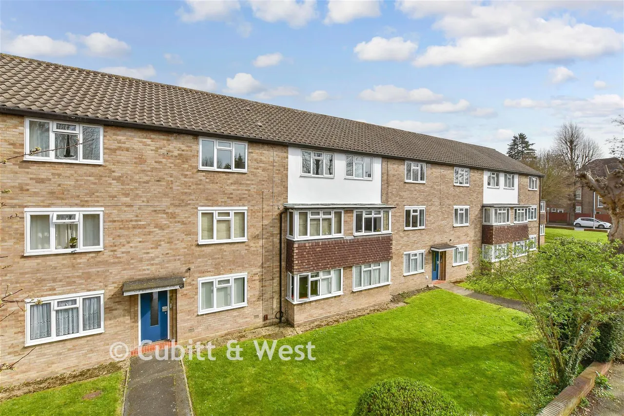 2 bed flat for sale, St. James Road, Sutton, SM1