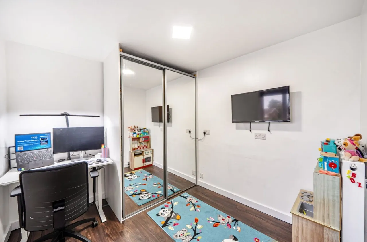 Chartwell Place, Cheam, SM3, photo 6