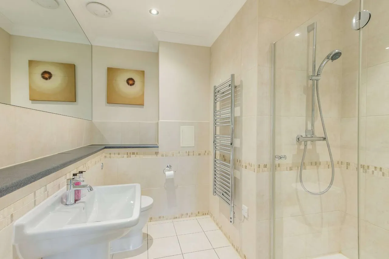Huntingdon Road, Cambridge, Cambridgeshire, CB3 0DL, photo 8