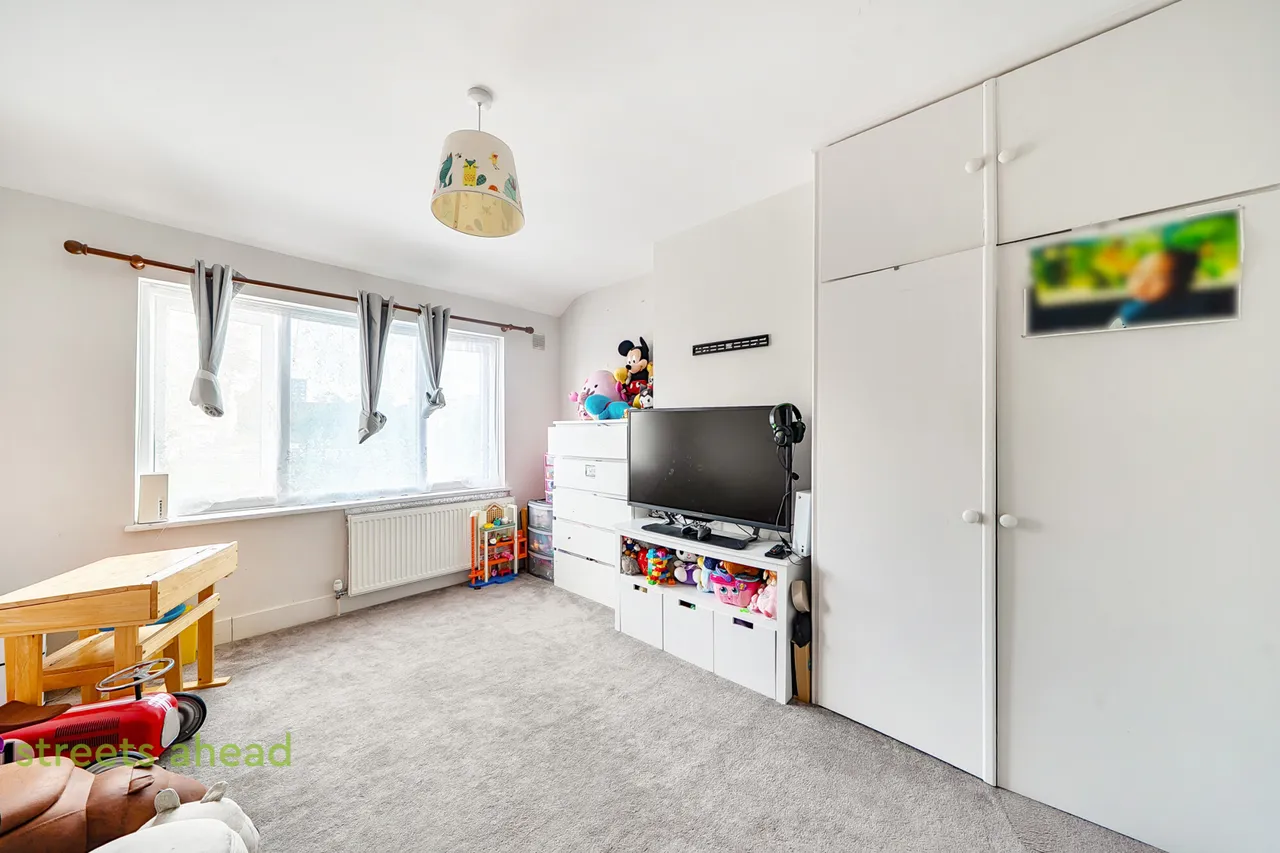 Zermatt Road, Thornton Heath, CR7, photo 15