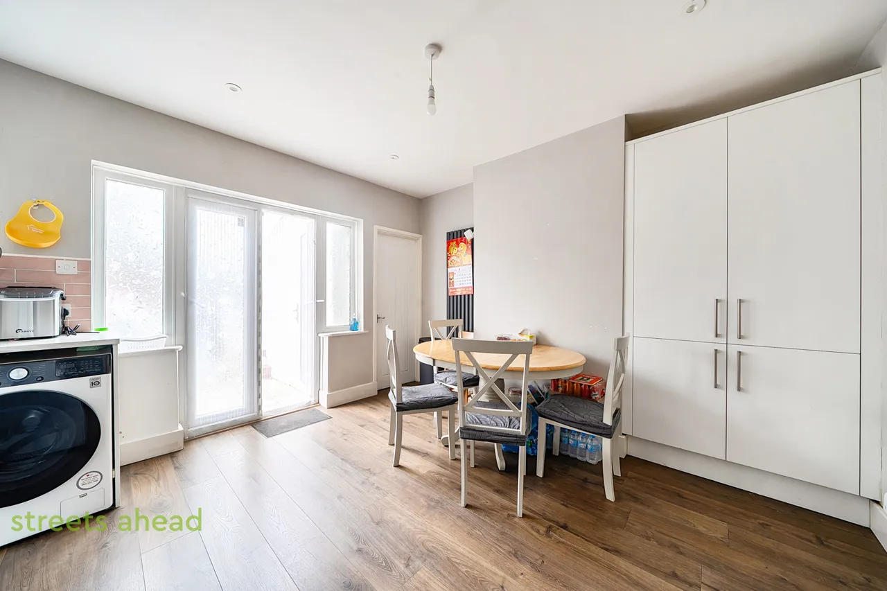 Zermatt Road, Thornton Heath, CR7, photo 8