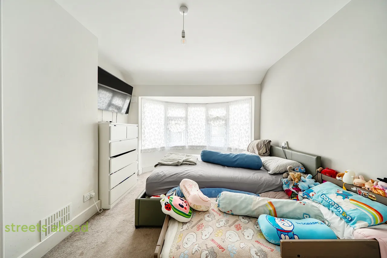 Zermatt Road, Thornton Heath, CR7, photo 17