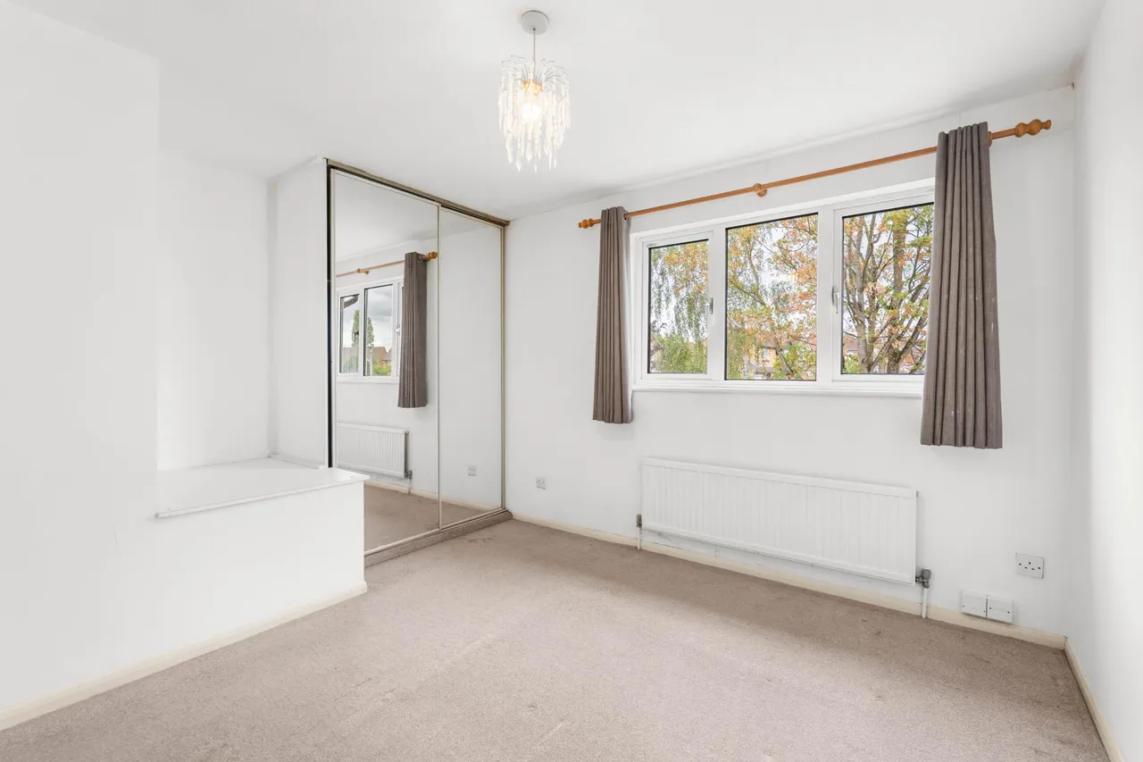 Walnut Tree Close, Stevenage, SG2, photo 8