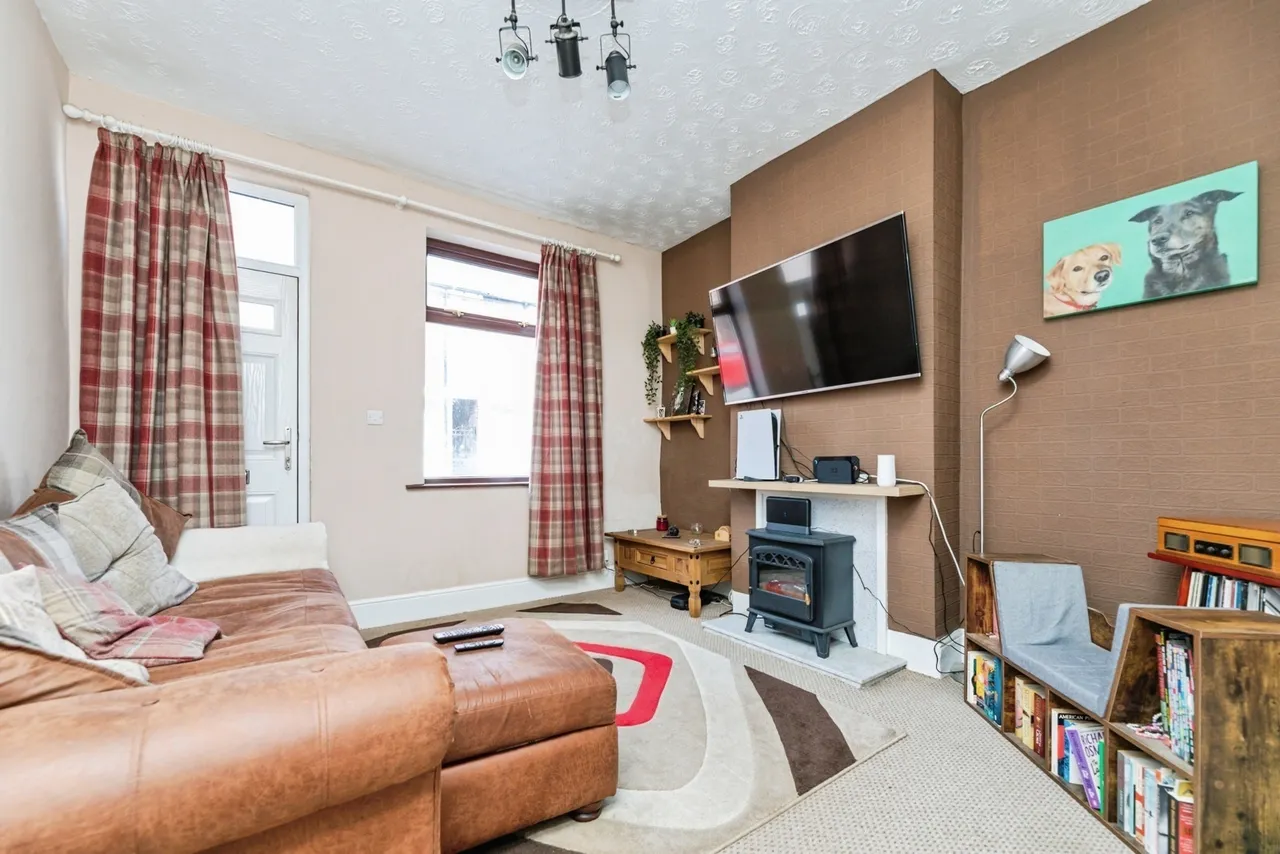 Clifton Avenue, Rotherham, South Yorkshire, S65, photo 4