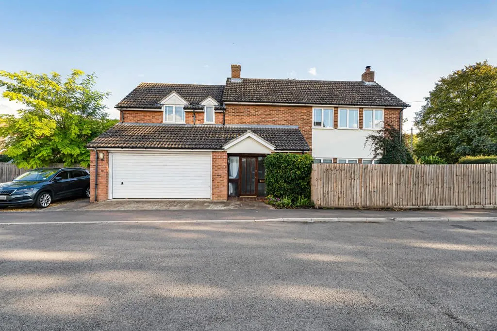 5 bed house for sale, The Moor, Melbourn, SG8