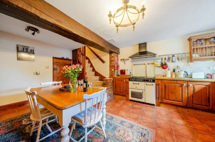 Heath Road, Upton, CH2, photo 7