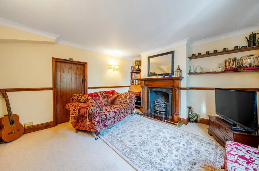 Heath Road, Upton, CH2, photo 5