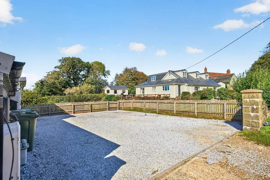 St. Johns Road, Wroxall, PO38, photo 15