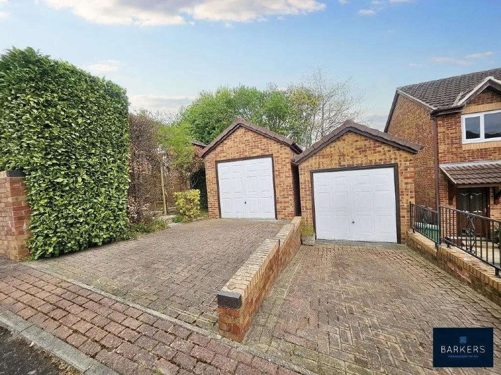 Heath Grove Soothill, Batley WF17 6RE, photo 22