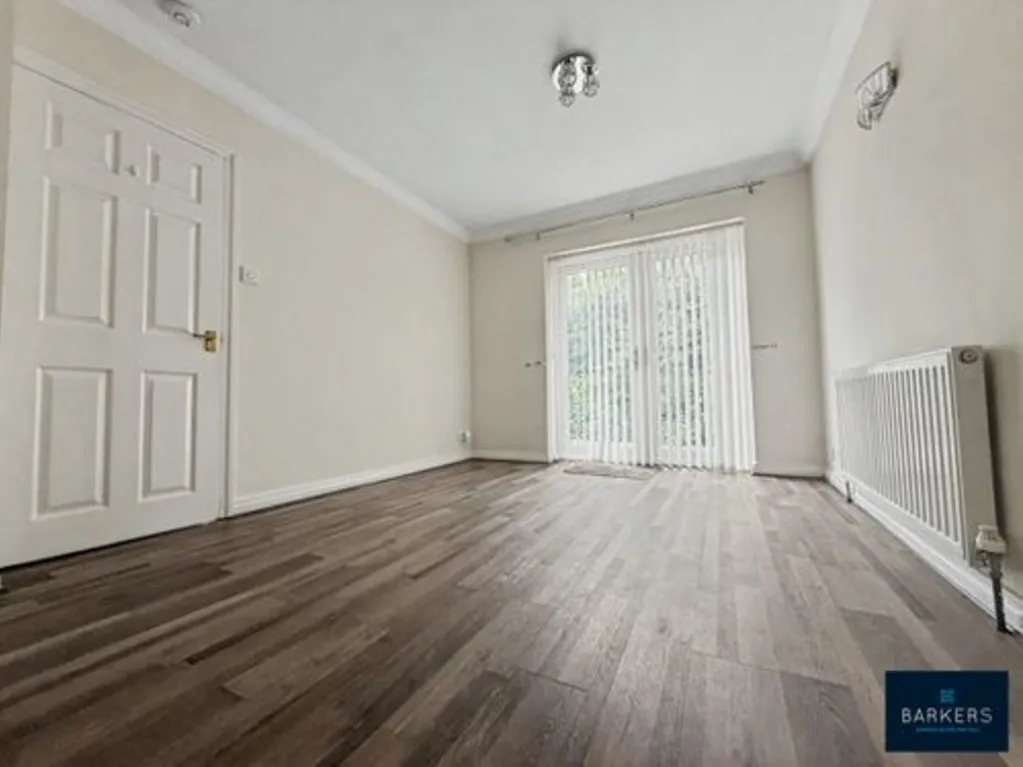 Heath Grove Soothill, Batley WF17 6RE, photo 12