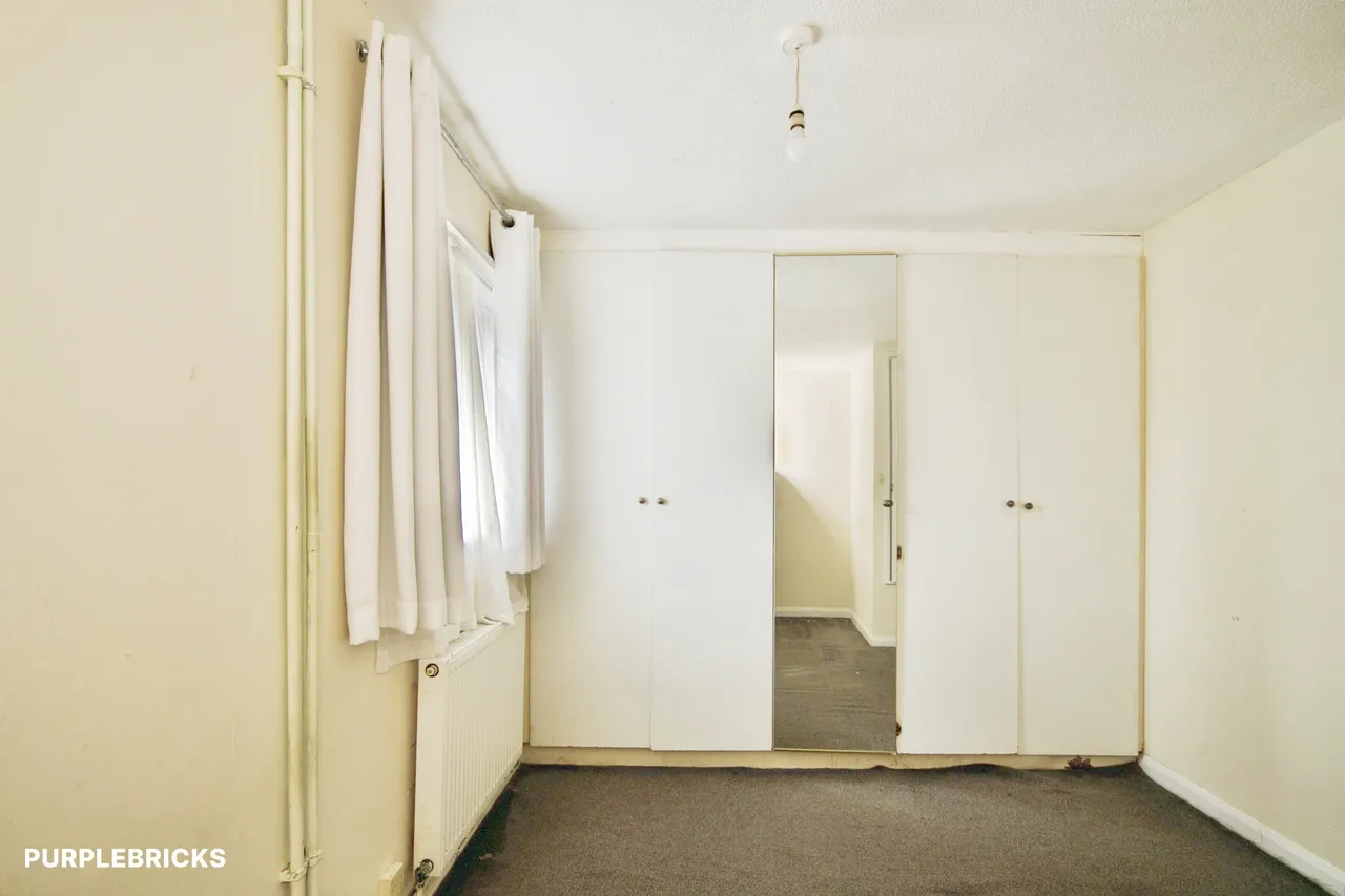 Fiennes Close, Dagenham, RM8, photo 14