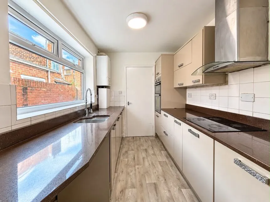 Buckingham Street, Hull, HU8, photo 6