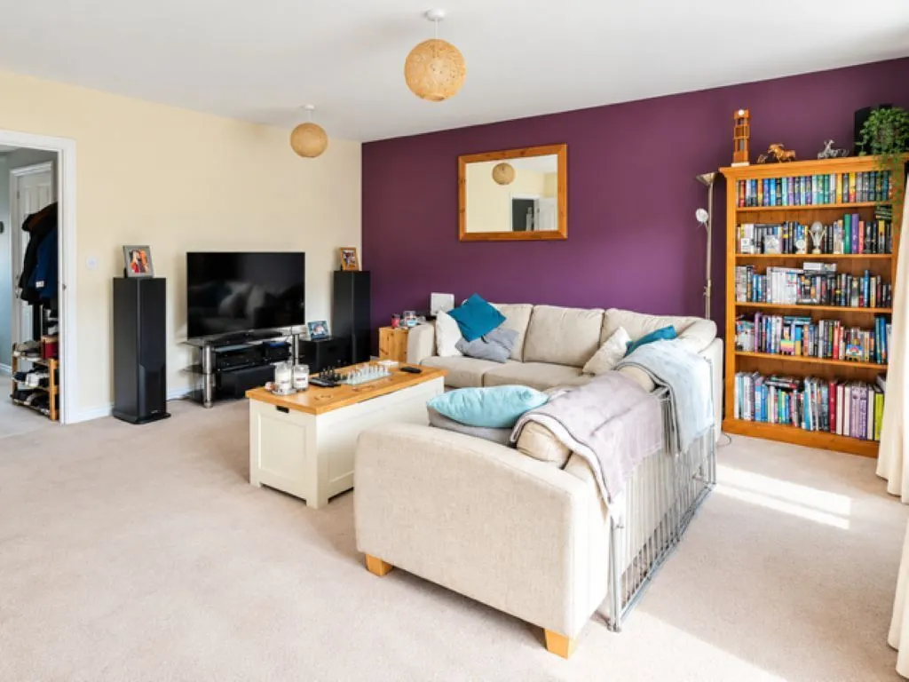 Clover Lane, Durrington, SP4, photo 2