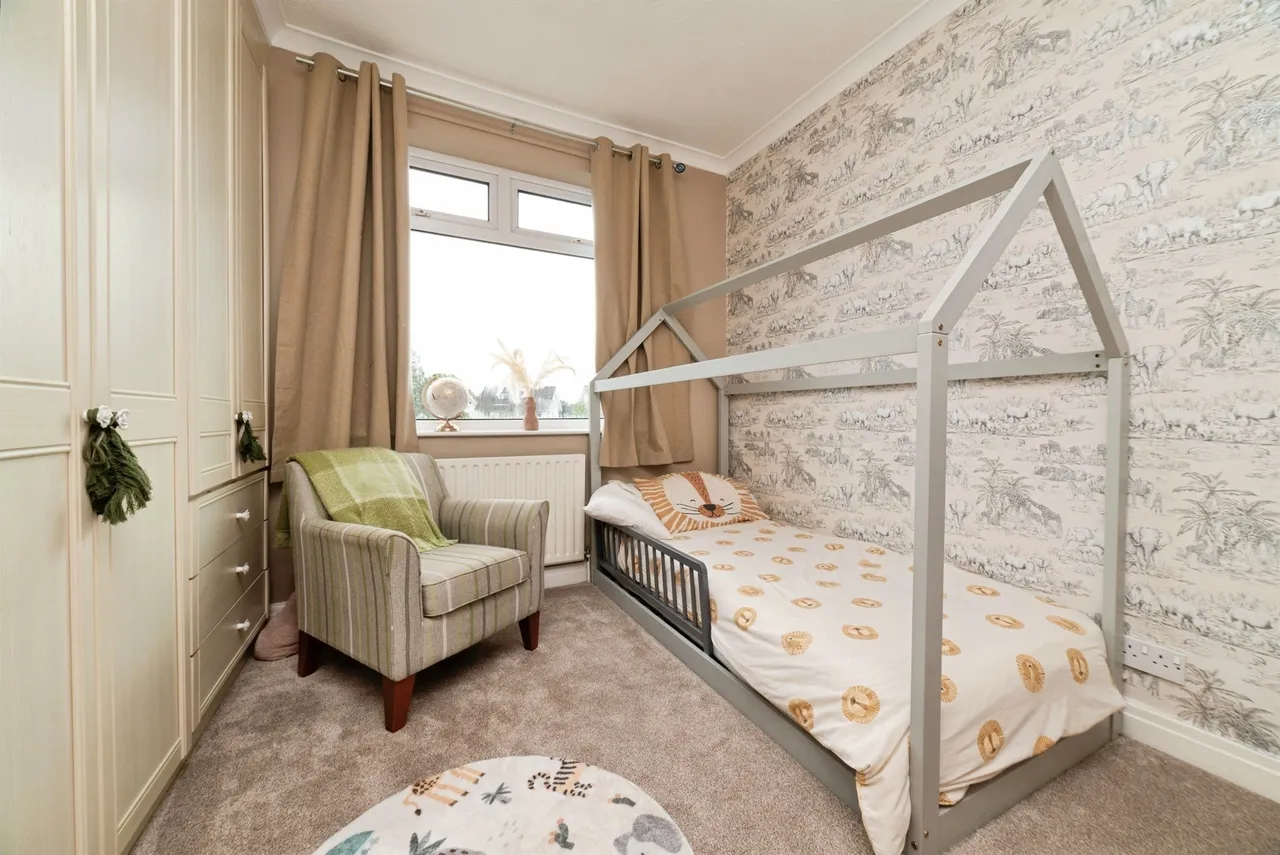 Bernadette Avenue, Hull, HU4, photo 11