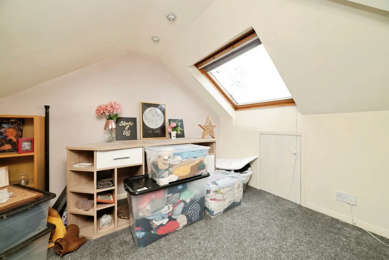 Bernadette Avenue, Hull, HU4, photo 15