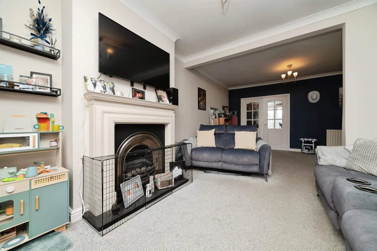 Bernadette Avenue, Hull, HU4, photo 4