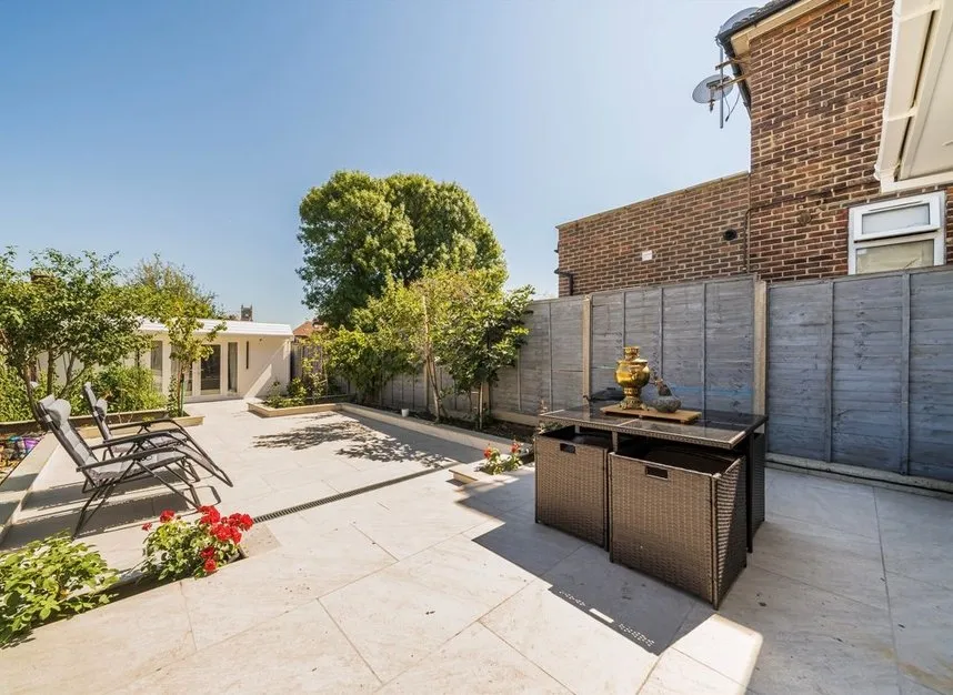 Greenford Avenue, Hanwell, W7, photo 9