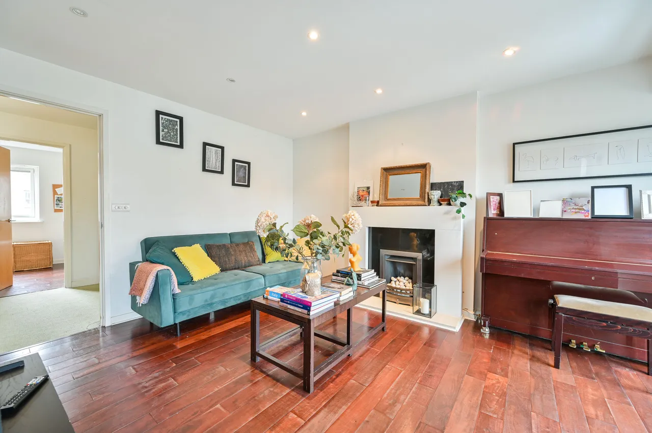 12 Burcher Gale Grove, London, photo 5