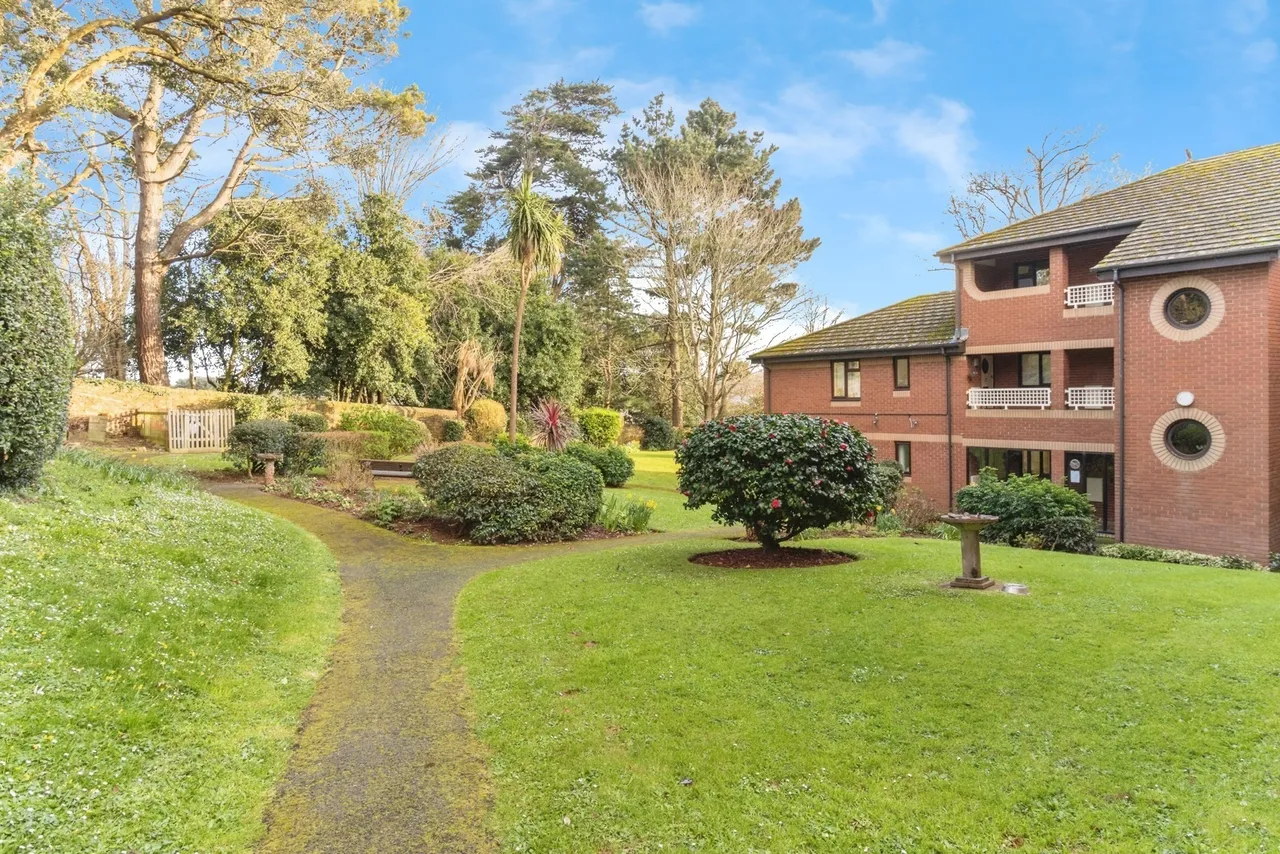 Oldway Road, Paignton, TQ3, photo 11