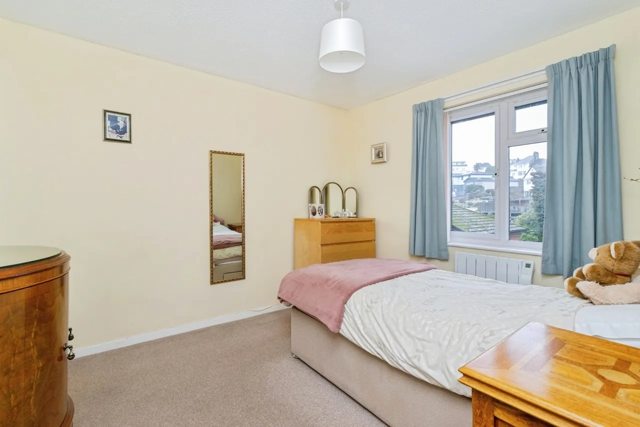 Oldway Road, Paignton, TQ3, photo 8