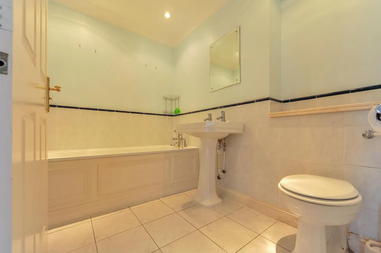 Chadwick Place, Surbiton, photo 7