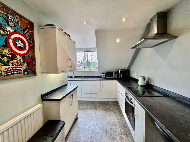 Swains Lane, Flackwell Heath HP10 9BN, photo 6