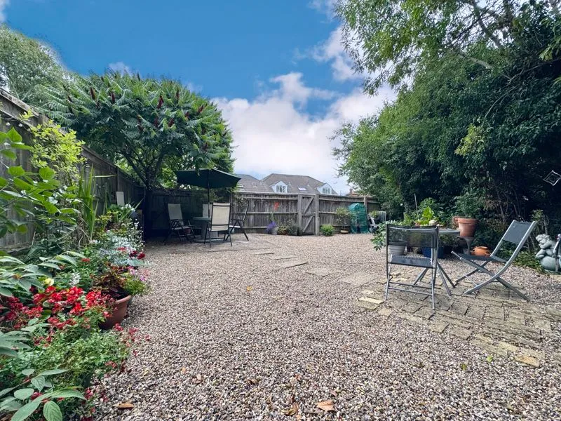 Swains Lane, Flackwell Heath HP10 9BN, photo 11