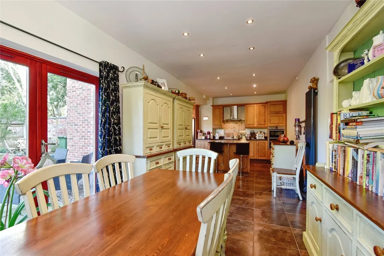 Fields Road, Alsager, ST7, photo 5