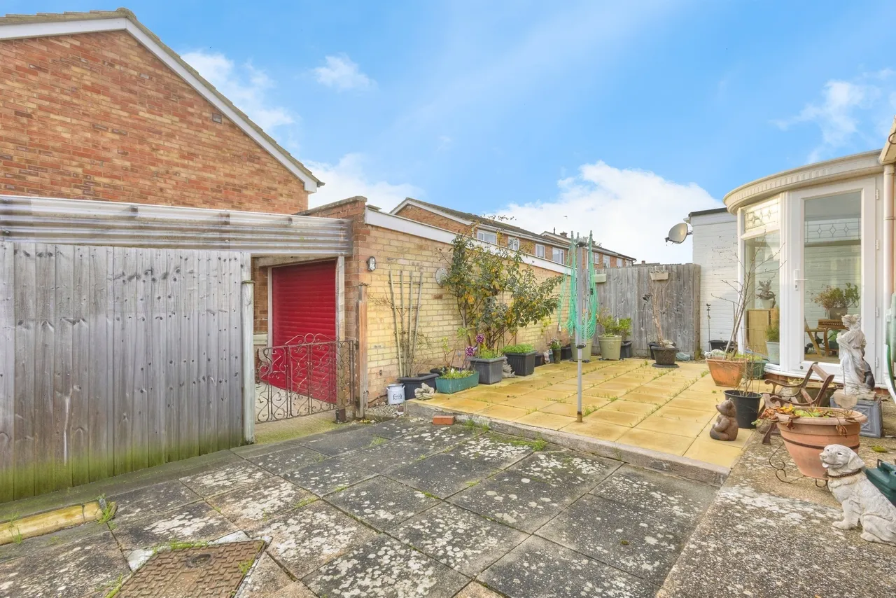 Langham Road, Raunds, NN9, photo 18