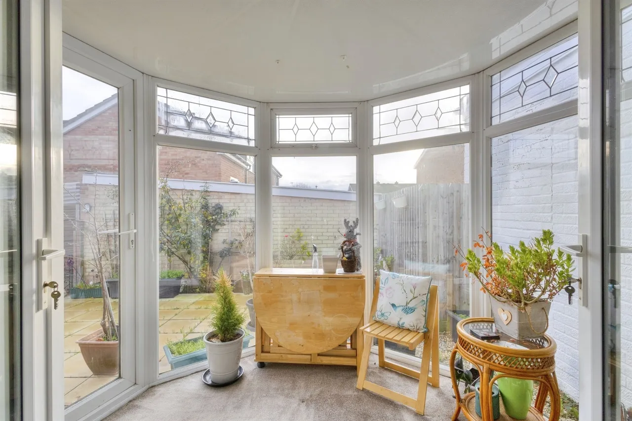 Langham Road, Raunds, NN9, photo 9