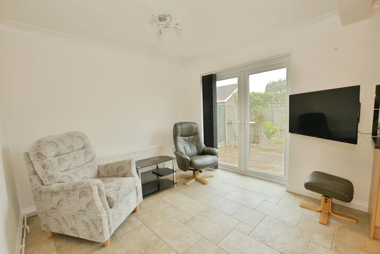 Coast Drive, Lydd on Sea, Romney Marsh, Kent, TN29, photo 5