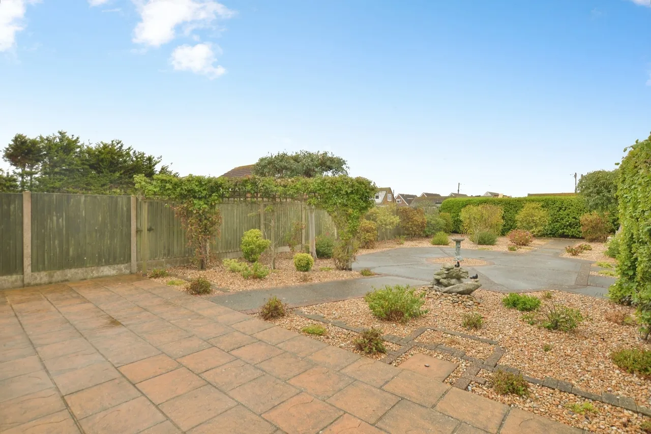 Coast Drive, Lydd on Sea, Romney Marsh, Kent, TN29, photo 15