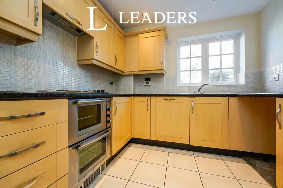 Courthouse Road, Tetbury, GL8, photo 4