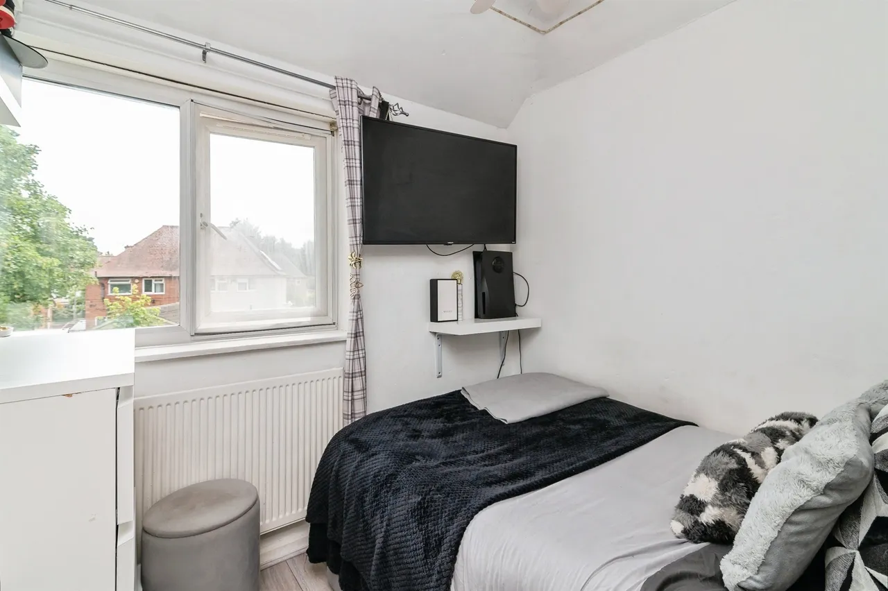 Minver Crescent, Nottingham, NG8, photo 13