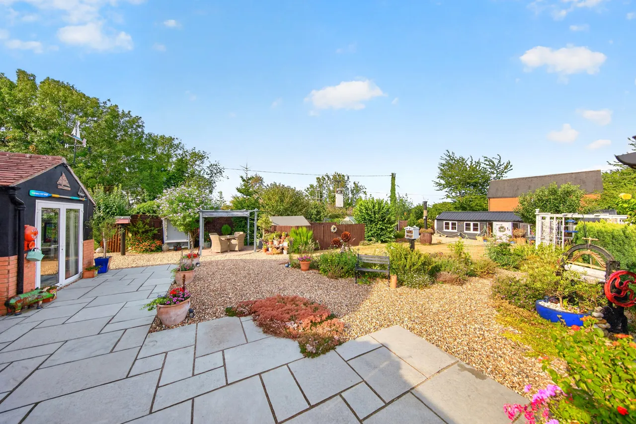 Station Road, Bradfield, CO11, photo 17