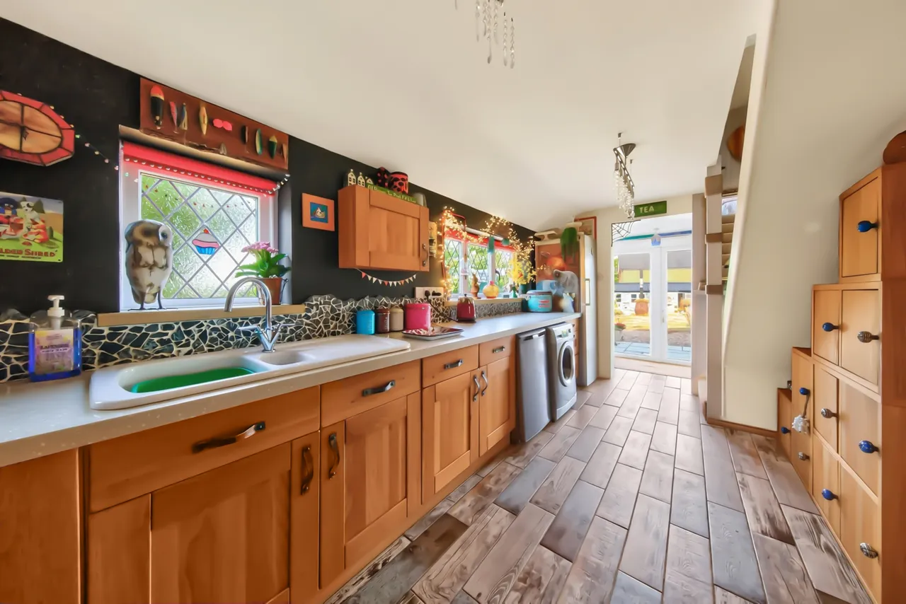 Station Road, Bradfield, CO11, photo 5