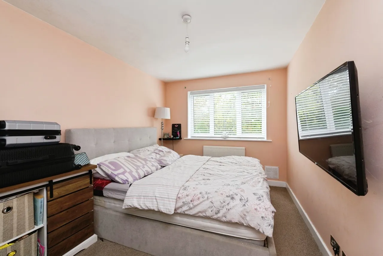 Court Bushes Road, Whyteleafe, Surrey, CR3, photo 13