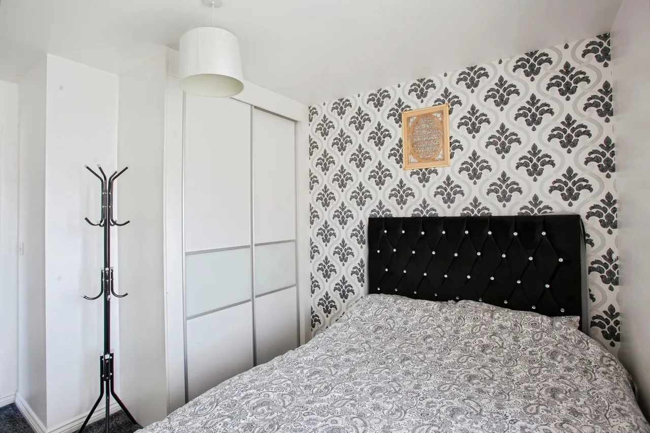 Locke Drive, Sheffield, S9, photo 18